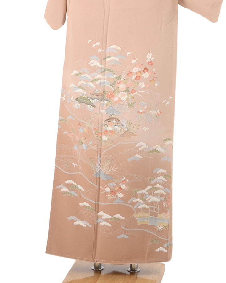 色留袖（正絹） 茶屋辻春秋花 鴇唐茶色 Mサイズ C019 レンタル｜京都