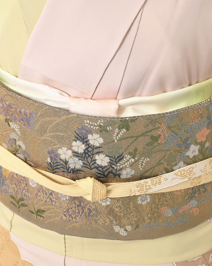 訪問着（正絹） 瑞雲四季草花文 桜色 Lサイズ D623 レンタル｜京都